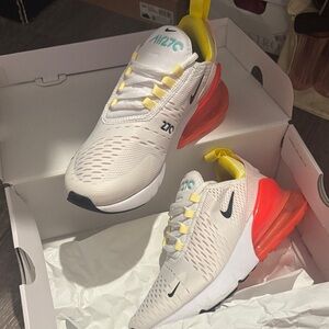 Nike Air Max 270